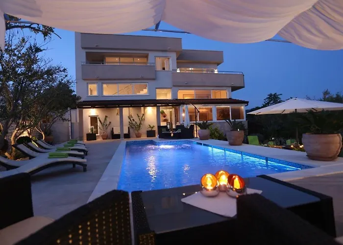 Di Villa Trogir